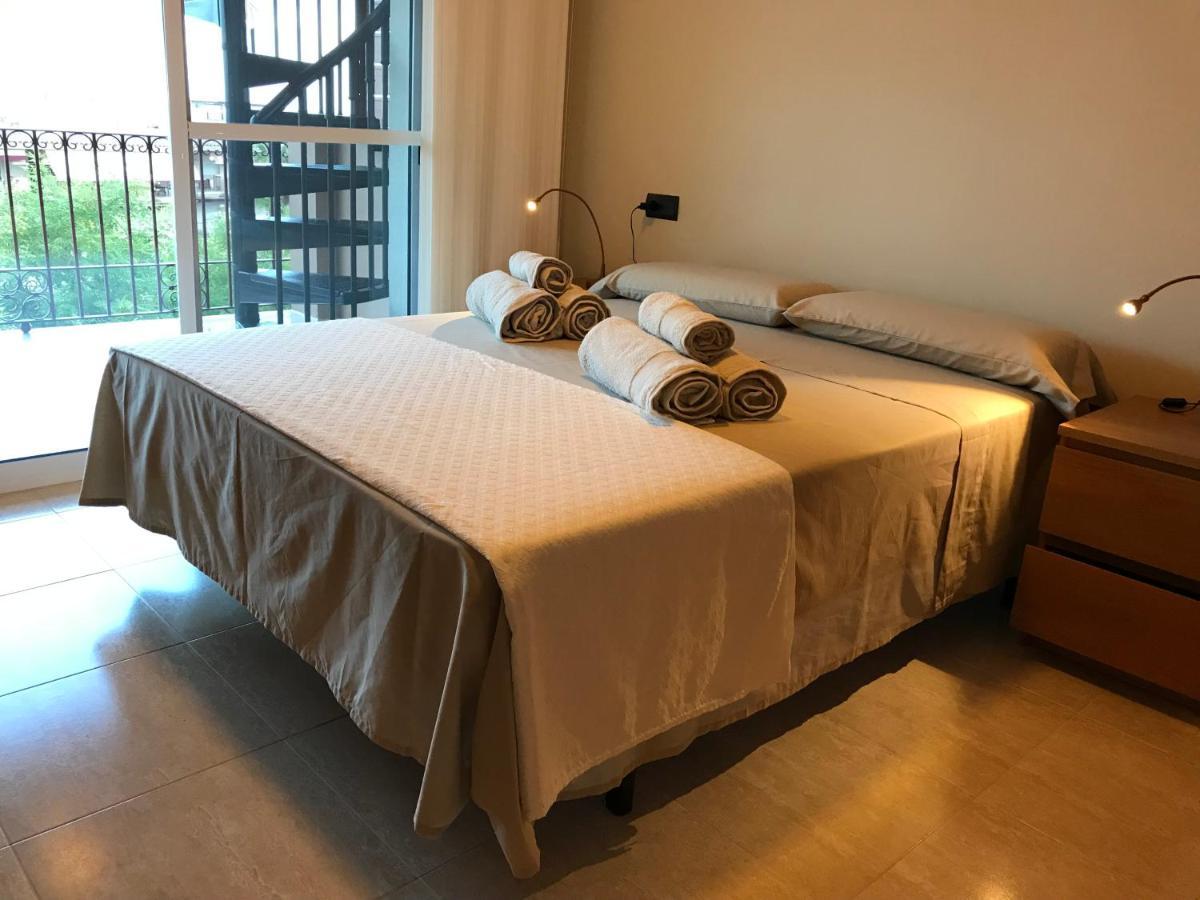 Precioso Atico En Complejo Residencial Con Piscina Apartment Sant Carles De La Rapita Bagian luar foto