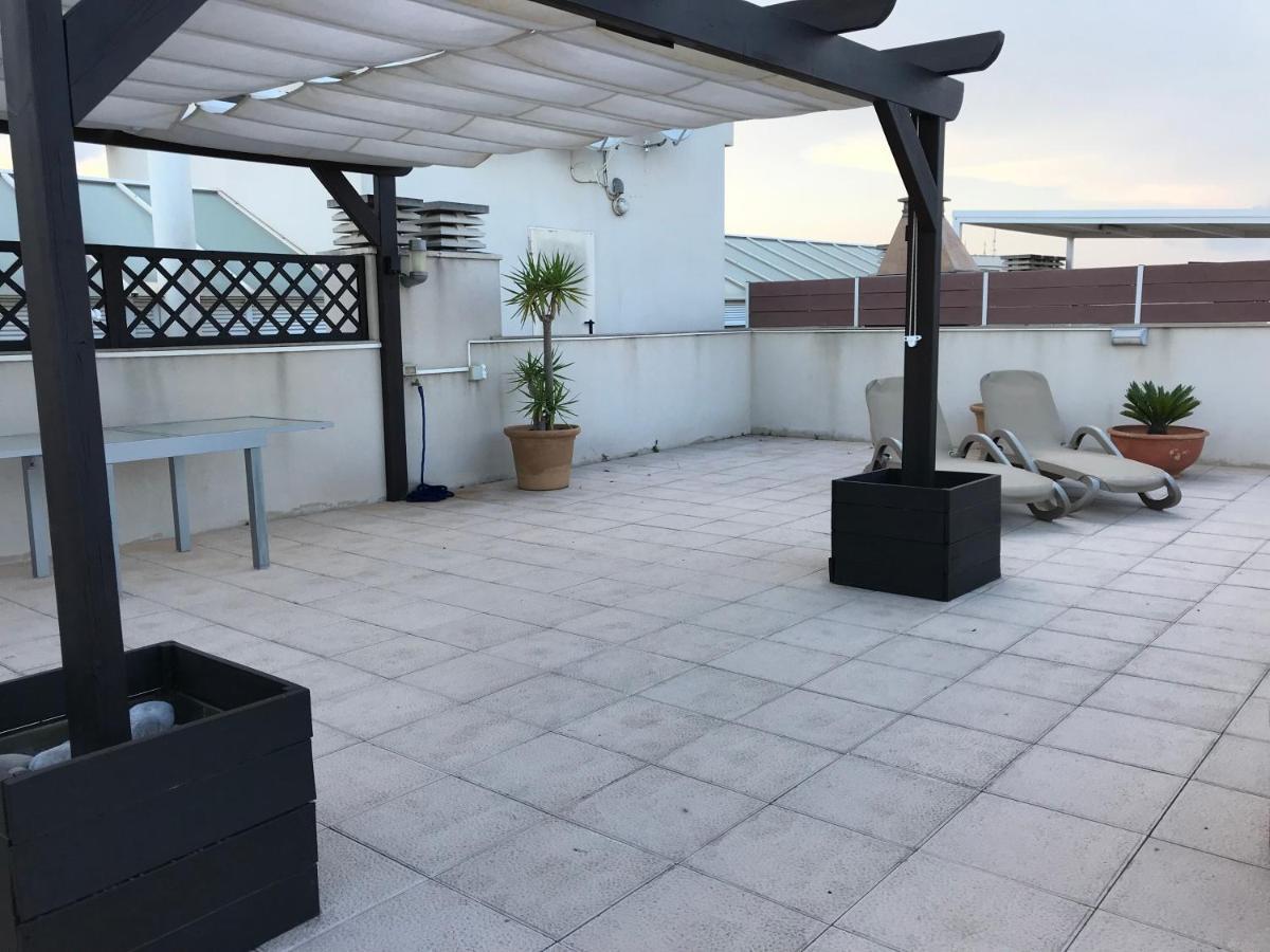 Precioso Atico En Complejo Residencial Con Piscina Apartment Sant Carles De La Rapita Bagian luar foto